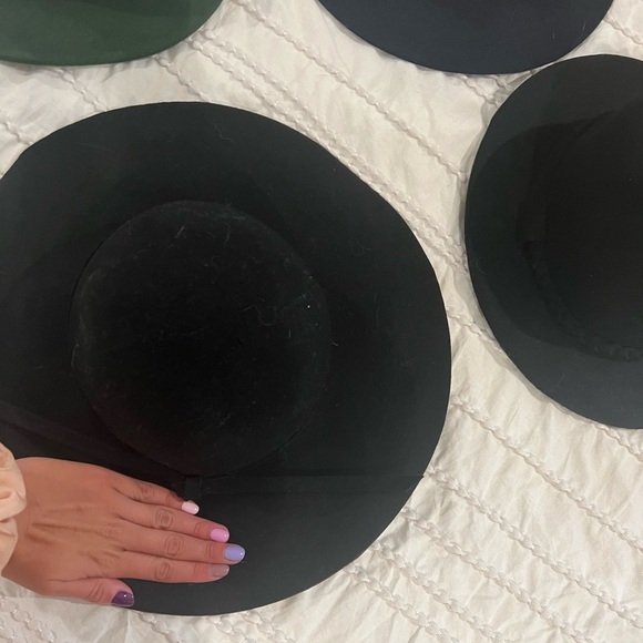 Black wool floppy hat - Picture 3 of 5